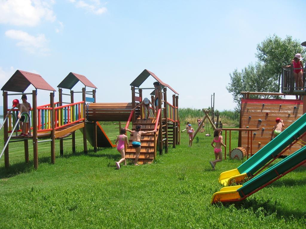 Badiaccia Village Camping Кастильоне-дель-Лаго Экстерьер фото